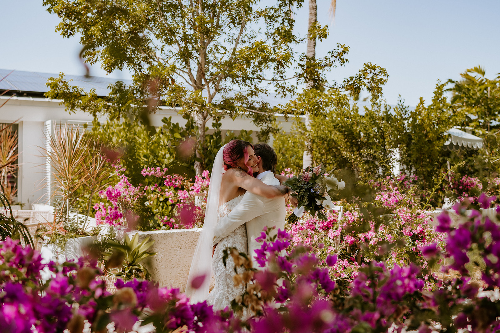 Couple has first look at their destination wedding in the keys